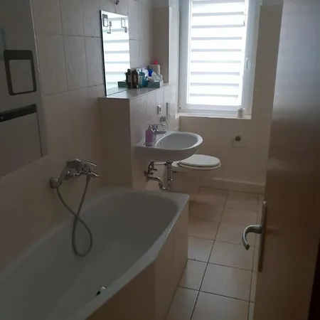 Schlafschoen Apartment- Monteurunterkunft