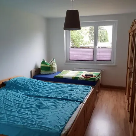 شقة Schlafschoen Apartment- Monteurunterkunft Gerichshain