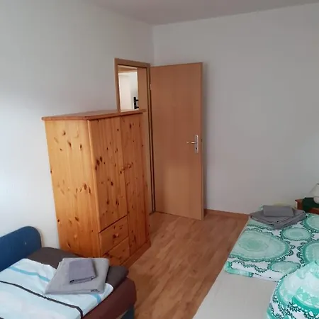 Schlafschoen Monteurunterkunft アパート